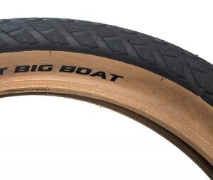 CST Premium Big Boat Tire - 26x4.0 BK/SK Wire