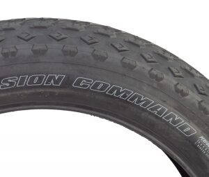 Vee Tire Co. Mission Command Tire - 20x4.0 Black/Black WIRE/26 OVER-RIDE/POWERWALL E50