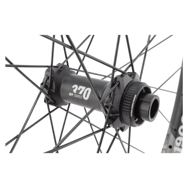DT Swiss E 1900 Spline MTB Wheel - Front 29 622x30 E1900 110x15mmTA CL Tbls (L)
